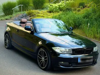 Gebraucht BMW 118 Cabriolet 143 PS (105 kW) 2010 Schwarz Cabrio