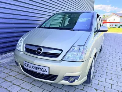 Gebraucht Opel Meriva Edition 125 PS (91 kW) 2006 Champagner silber m2 Van / Kleinbus