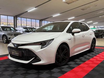 Weiß Gebraucht 2021 Toyota Corolla Hybrid Team Limousine | 20.900 € (Fairer Preis)
