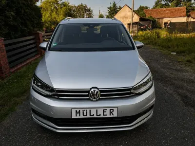 Gebraucht VW Touran Sound 116 PS (85 kW) 2017 Silber Van / Kleinbus