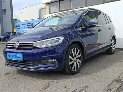 Gebraucht VW Touran Highline 150 PS (110 kW) 2020 Blau (atlantic blue) Van / Kleinbus