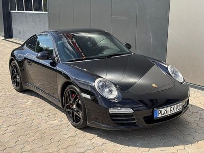 Porsche 911 Carrera 4S