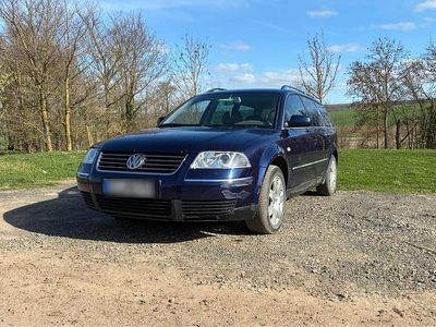 Gebraucht VW Passat Highline 170 PS (125 kW) 2002 Blau Kombi