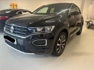 Usata VW T-Roc Sport 150 CV (110 kW) 2021 Nero SUV
