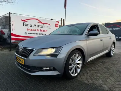 Gebraucht Skoda Superb Ambition 120 PS (88 kW) 2017 Limousine