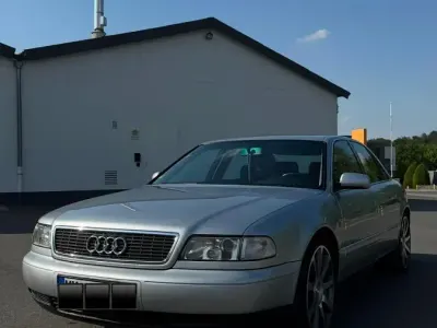 Gebraucht Audi A8 150 PS (110 kW) 1998 Silber Limousine