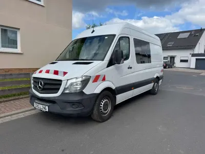 Gebraucht Mercedes V230 114 PS (83 kW) 2018 Arktikweiss Van / Kleinbus