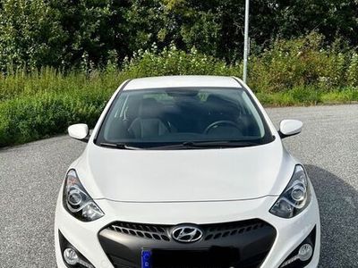 gebraucht Hyundai i30 1.4 Classic Classic - 1. Hand - TÜV Neu