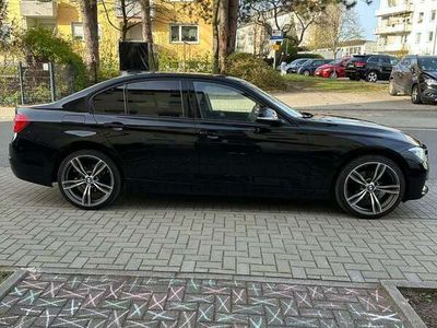 gebraucht BMW 320 320 i Aut. Luxury Line