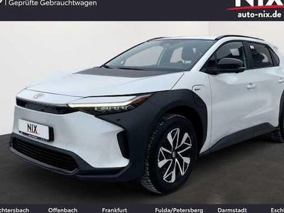 Platinumweiß perleffekt Gebraucht 2024 Toyota bZ4X Team SUV | 36.750 € (Fairer Preis)