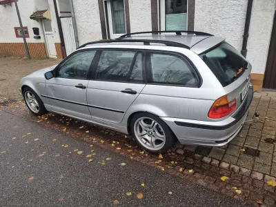 Gebraucht BMW 320 150 PS (110 kW) 2005 Grau Kombi
