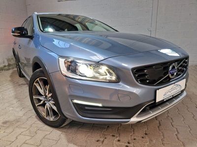 gebraucht Volvo V60 CC Summum/NAV/XENON/KAMERA/STANDH