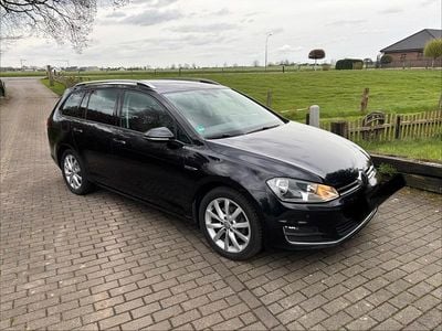 Gebraucht VW Golf VII LOUNGE 150 PS (110 kW) 2015 Schwarz Kombi