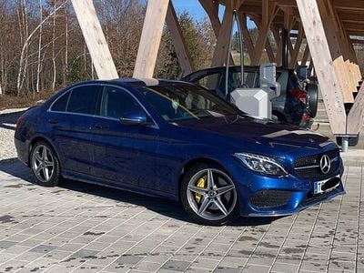 Blau Gebraucht 2018 Mercedes C300 AMG Limousine | 25.000 € (Guter Preis)