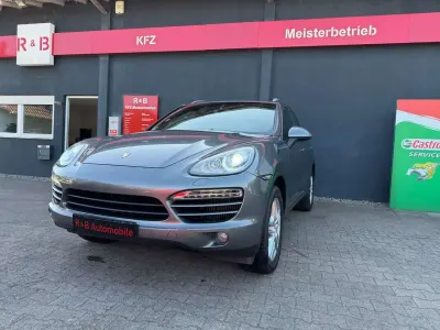 Usata Porsche Cayenne 245 CV (180 kW) 2013 Grigio SUV