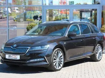 Gebraucht Skoda Superb LAURIN & KLEMENT 218 PS (160 kW) 2020 Black magic perleff. (metallic) Kombi