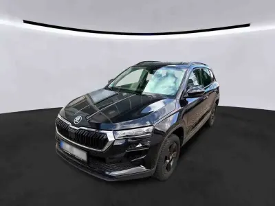 Używany Skoda Karoq Style 150 KM (110 kW) 2022 Czarny SUV