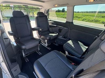Mercedes Viano