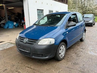 Gebraucht VW Fox 54 PS (39 kW) 2007 Blau Kleinwagen