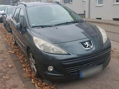 Usata Peugeot 207 120 CV (88 kW) 2011 Andere farben Station wagon