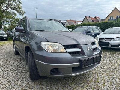 Gebraucht Mitsubishi Outlander Comfort Edition 136 PS (100 kW) 2007 Grau SUV