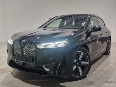 Gebraucht BMW iX M Sport 384 kW (523 PS) 2024 Schwarz SUV