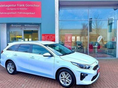 Second-hand Kia Ceed Sportswagon 140 CP (102 kW) 2019 Alb Break