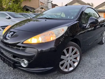 Gebraucht Peugeot 207 CC Sport 120 PS (88 kW) 2007 Schwarz Cabrio