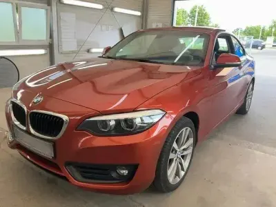 Gebraucht BMW 218 Advantage 185 PS (136 kW) 2017 Orange Coupé