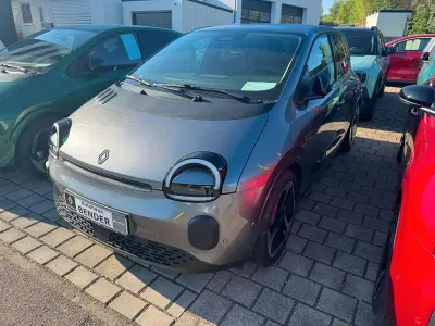 Neu Renault Twingo Urban 60 kW (82 PS) 2026 Dolomit grau Kleinwagen