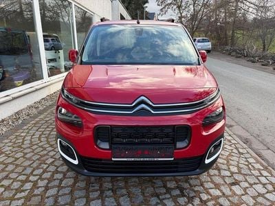 Gebraucht Citroën Berlingo Feel 131 PS (96 kW) 2019 Rot Van / Kleinbus