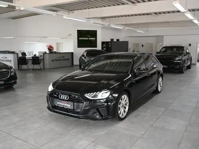 Gebraucht Audi A4 S-Line 204 PS (150 kW) 2023 Mythosschwarz Kombi