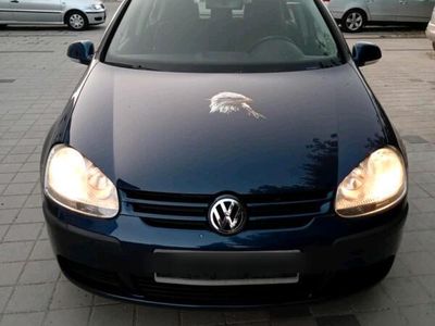 VW Golf V