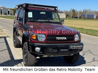 Neu Toyota Land Cruiser Edition 228 PS (167 kW) 2025 Rot SUV