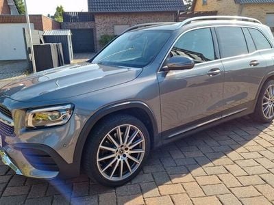 Mercedes GLB250