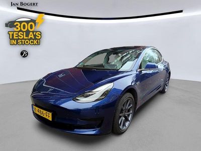Blau Gebraucht 2020 Tesla Model 3 Standard Range Limousine | 18.400 € (Fairer Preis)