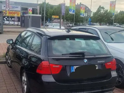 Gebraucht BMW 320 Lifestyle 170 PS (125 kW) 2011 Kombi