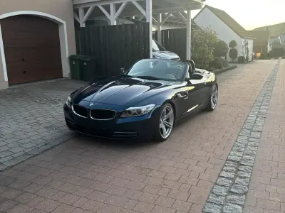 Gebraucht BMW Z4 184 PS (135 kW) 2013 Blau Cabrio