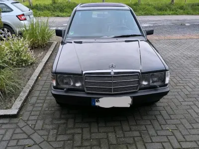 Gebraucht Mercedes 190 132 PS (97 kW) 1988 Schwarz Limousine