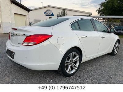 Gebraucht Opel Insignia Cosmo 160 PS (117 kW) 2010 Weiß Limousine