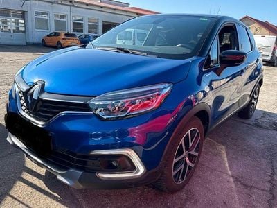 Gebraucht Renault Captur Intens 150 PS (110 kW) 2019 Blau SUV