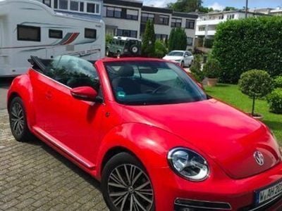 Rot Gebraucht 2017 VW Beetle Sound Cabrio | 19.900 € (Etwas zu teuer)
