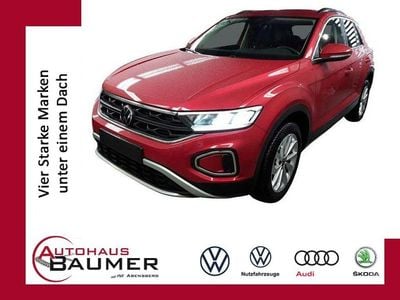 Gebraucht VW T-Roc Life 150 PS (110 kW) 2025 Rot SUV