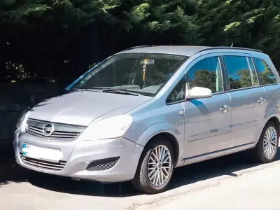 Gebraucht Opel Zafira Sport 150 PS (110 kW) 2009 Grau Van / Kleinbus