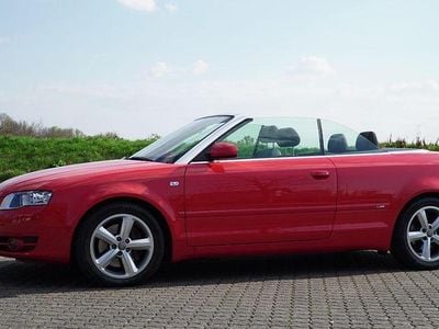 Gebraucht Audi A4 Cabriolet S-Line 200 PS (147 kW) 2008 Rot Cabrio