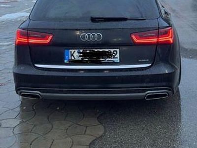 Schwarz Gebraucht 2015 Audi A6 S-Line Kombi | 14.000 € (Etwas zu teuer)
