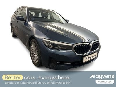 Gebraucht BMW 530e Sport Line 184 PS (135 kW) 2022 Blau Kombi