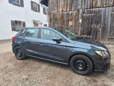 Grau Gebraucht 2020 Seat Ibiza Style Kleinwagen | 8.600 € (Guter Preis)