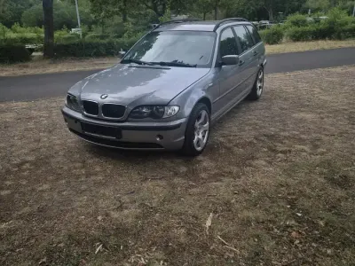 Gebraucht BMW 318 116 PS (85 kW) 2003 Grau Kombi