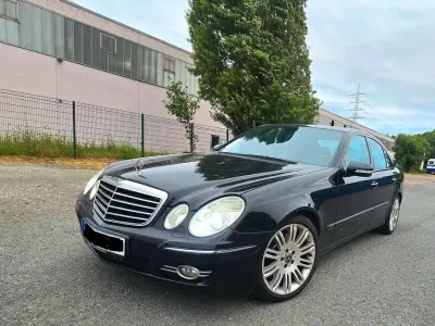 Gebraucht Mercedes E280 Sport 231 PS (169 kW) 2006 Schwarz Limousine
